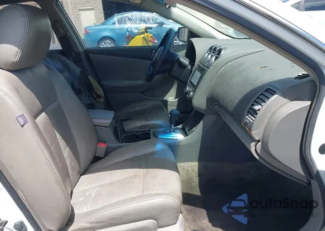 2010 Nissan Altima 2.5 from USA, damaged, VIN 1N4AL2AP1AN423845